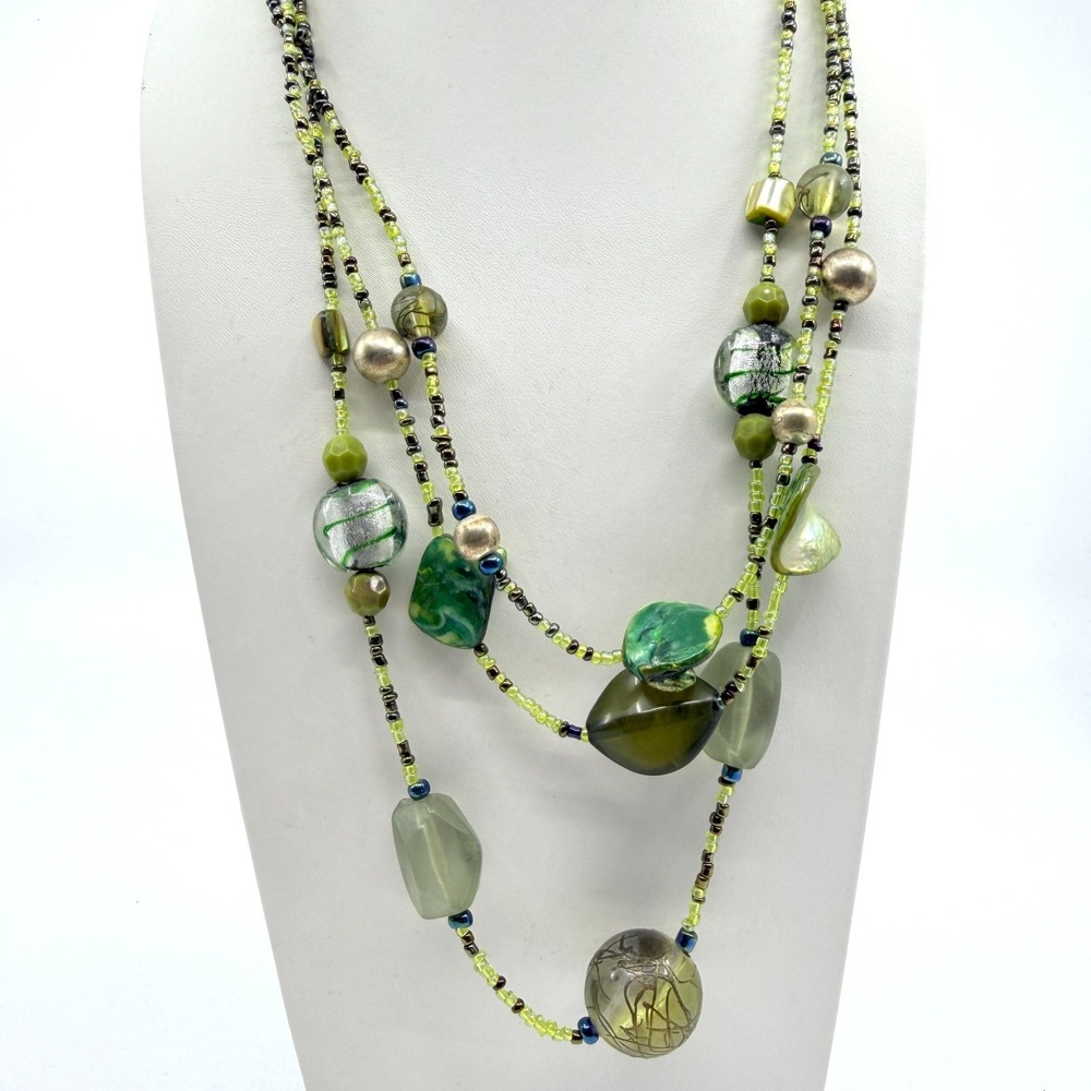 VTG Retro Green Multi Strand Beaded Necklace Chunky Boho Style
